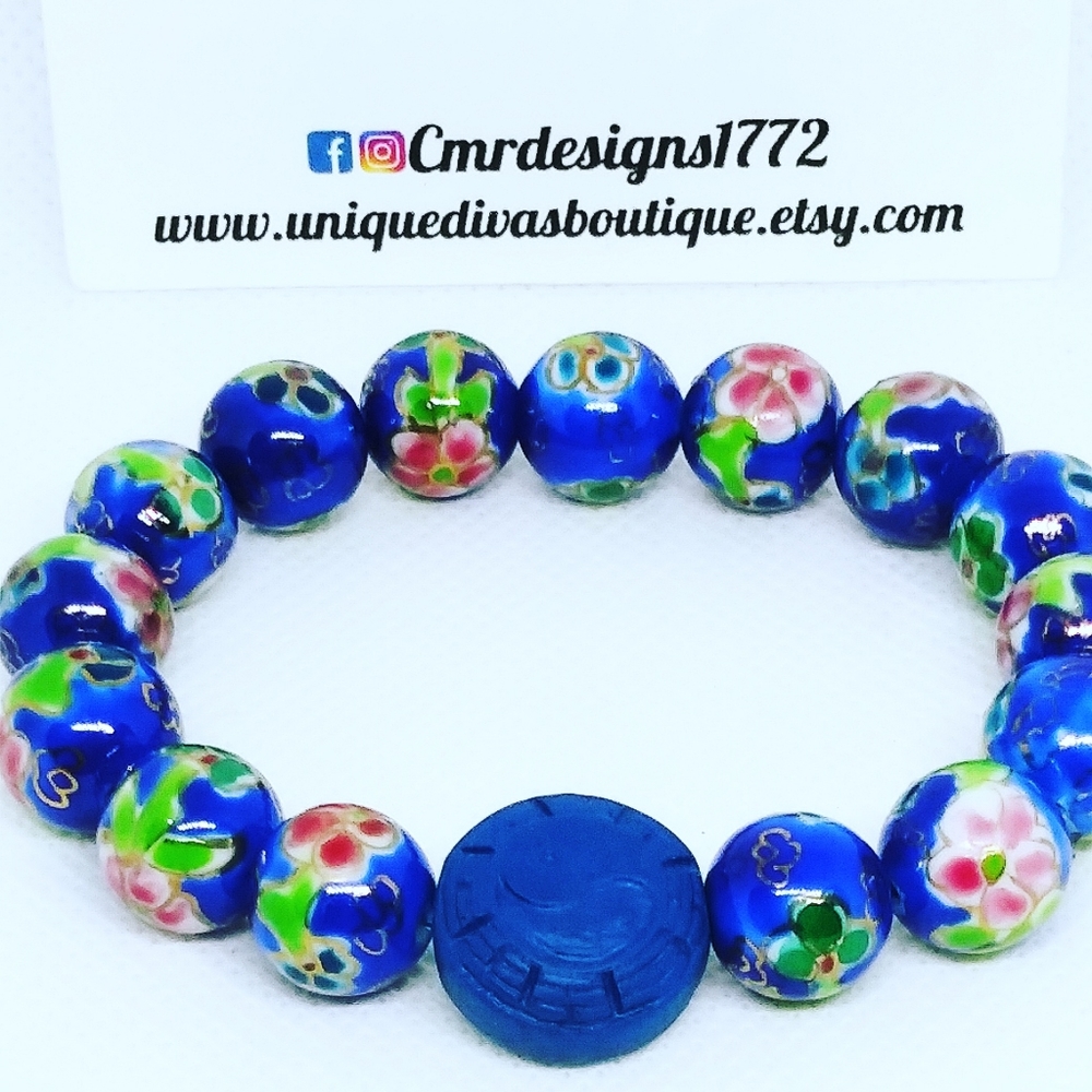 Yin Yan Carved Closome Bracelet